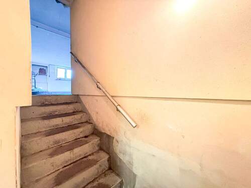 Aufgang zur Garage - 