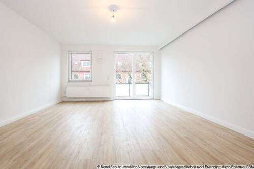 2 Wohnzimmer - 3 Zimmer Etagenwohnung zum Kaufen in Hamburg