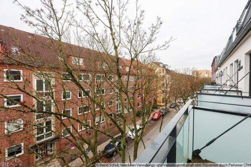 4 Blick vom Balkon - Etagenwohnung mit 79,30 m&sup2; in Hamburg zum Kaufen