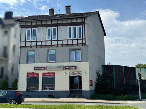 Bild 1 - Wohn- und Geschäftshaus in zentraler Lage