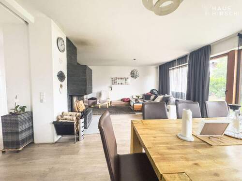 Wohn/- Essbereich - 1 Zimmer Mehrfamilienhaus, Wohnhaus zum Kaufen in Dobel