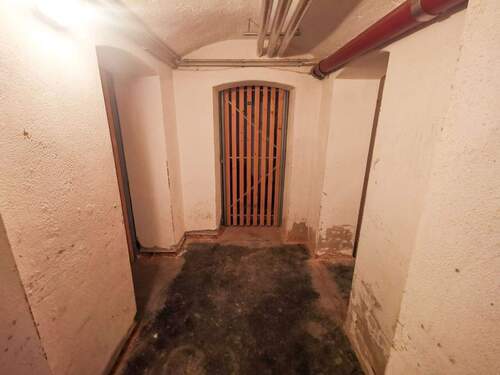 aufgeräumter Kellerbereich - 