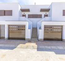 Bungalow-Apartment mit Garten und Pool in San Pedro del Pinatar