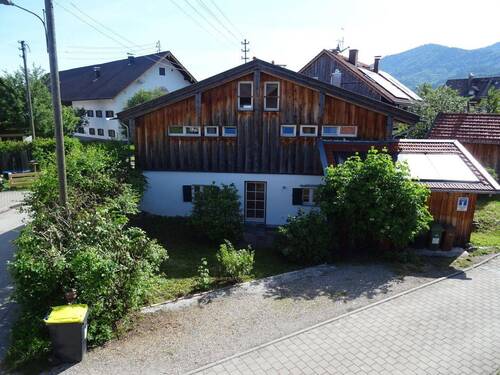 Vogelflug Westen - Doppelhaushälfte mit 137,00 m&sup2; in Bichl zur Miete