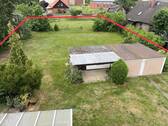 Ausblick auf das große Baugrundstück, mit Markieru - 
