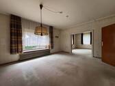 EG großes helles Wohn- und Esszimmer.JPG - 