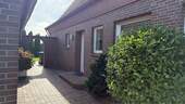 Hausansicht - Einfamilienhaus mit 230,00 m² in Aurich zum Kaufen