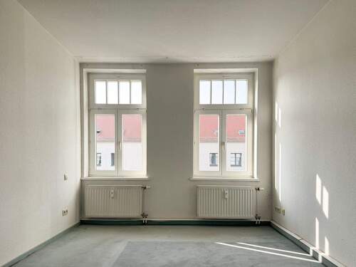 großzügiges Schlafzimmer - 