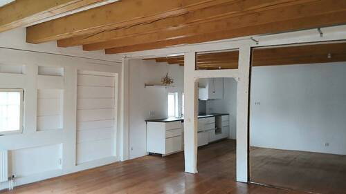 Küche Essen Wohnen - Etagenwohnung mit 100,00 m&sup2; in Weinstadt zur Miete