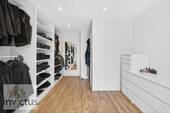Ankleide beim Schlafzimmer - 