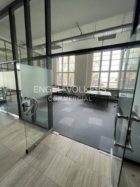 Beispielhafte Einheit - Außergewöhnliche Fläche am Tempelhofer Hafen