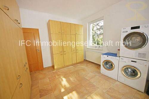 Hausanschlussraum im EG - 