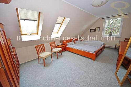 Schlafzimmer im DG - 