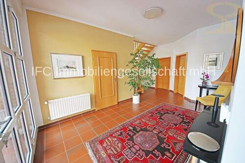 Diele im EG - 7 Zimmer Einfamilienhaus in Wittenberg