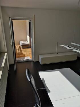 Essen - 3 Zimmer Etagenwohnung in Ditzingen