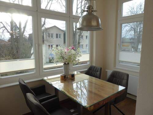 Essplatz im Wintergarten - 