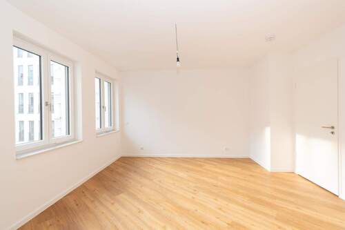 Schlafzimmer 1 - 3 Zimmer Etagenwohnung zur Miete in Leipzig