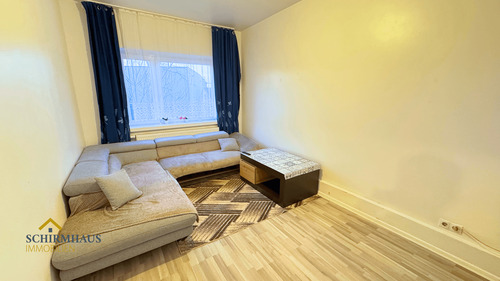 Wohnzimmer - 2 Zimmer Etagenwohnung zum Kaufen in Hamburg