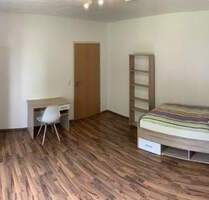 möbliertes WG-Zimmer für Studenten (18–25 Jahre), Konstanz, Uni-Nähe, 3er-WG