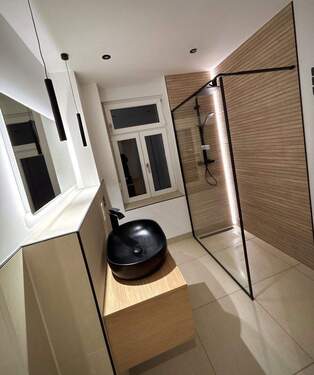 Badezimmer - 2 Zimmer Etagenwohnung zum Kaufen in Dresden