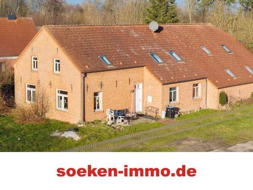 1. Hauptbild - Attraktives Bauernhaus mit circa 500m² Wohn- und Nutzfläche in Moormerland *TU2505*