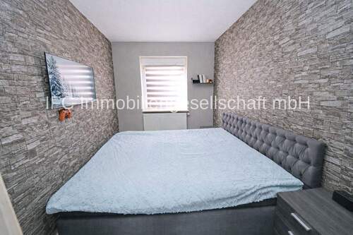 Schlafzimmer im OG - 