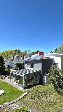 Moderne Hausansicht - 