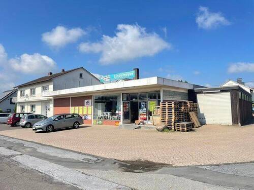 Wohn- und Geschäftshaus - Wohn- und Geschäftshaus in Enger - Besenkamp