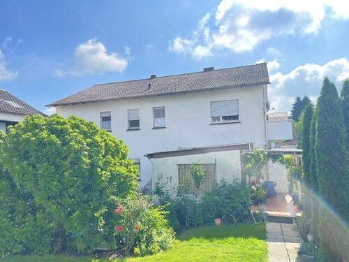 Hausansicht - Rückseite - 8 Zimmer Einfamilienhaus in Enger
