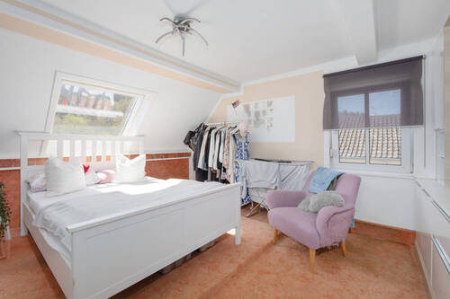 Schlafzimmer DG - 