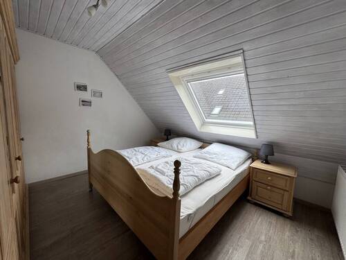 Schlafzimmer Obergeschoss 2 Doppelbett - 