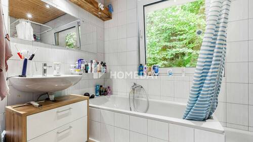 1. OG Badezimmer 1 - 
