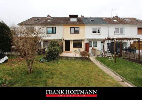 V10656 Titelbild - Mittelreihenhaus mit viel Potenzial in Zentrumsnähe von Wedel