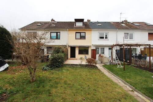 Rückansicht - 4 Zimmer Reihenmittelhaus zum Kaufen in Wedel