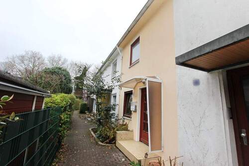 Vorderansicht - Reihenmittelhaus mit 70,00 m&sup2; in Wedel zum Kaufen