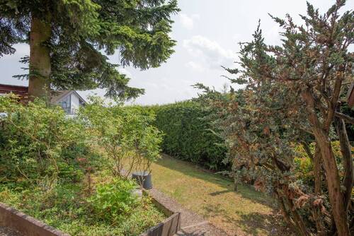 Garten - 9 Zimmer Einfamilienhaus in Grävenwiesbach