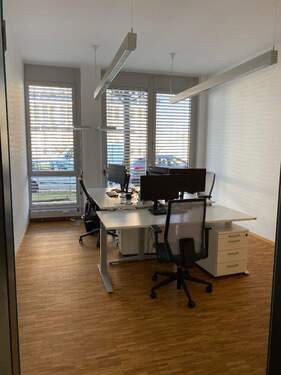 Büroraum 1 - Vielseitige Bürofläche - Einzelräume verfügbar - All-in-Miete