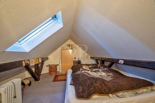 Spitzboden - Etagenwohnung mit 90,00 m&sup2; in Erfurt zum Kaufen