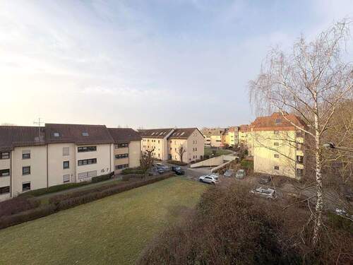 Ausblick - 4 Zimmer Etagenwohnung zum Kaufen in Heilbronn