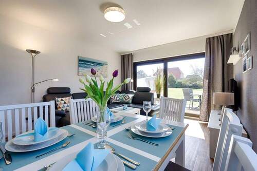 Wohnung EG rechts Wohnzimmer - 