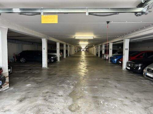 Tiefgarage - 