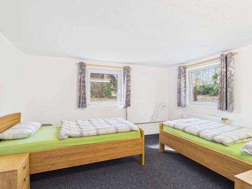 Schlafzimmer 2 - 3 Zimmer Etagenwohnung in Hamburg