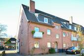 Außenansicht - Modernisierte 2,5 Zimmer Wohnung mit Balkon in zentrumsnaher Lage von Norderstedt!