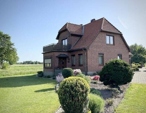 Ansicht - 7 Zimmer Einfamilienhaus zum Kaufen in Pennigsehl
