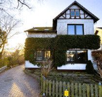 Viel Platz für die ganze Familie – mit großem Garten und bis zu 5 Schlafzimmern! - Hamburg Niendorf