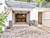 Garage - 