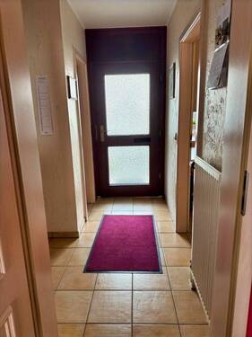 Eingangsbereich - Einfamilienhaus mit 117,80 m&sup2; in Münchberg zum Kaufen