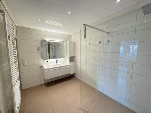Badezimmer EG - 