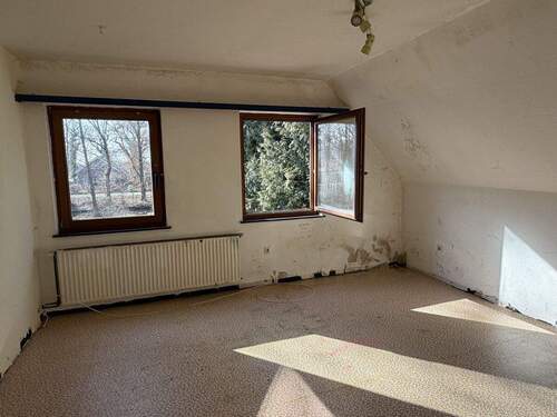 Schlafzimmer 2 Dachgeschoss - 