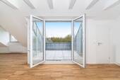 Blick auf die Dachloggia - 2 Zimmer Etagenwohnung in München